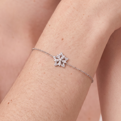 Lotus Pavé Diamonds Flower Bracelet
