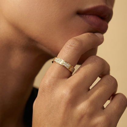 Love Pavé Slim Ring