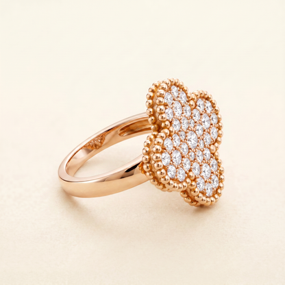 Magic Alhambra Pavé Diamonds Clover Ring