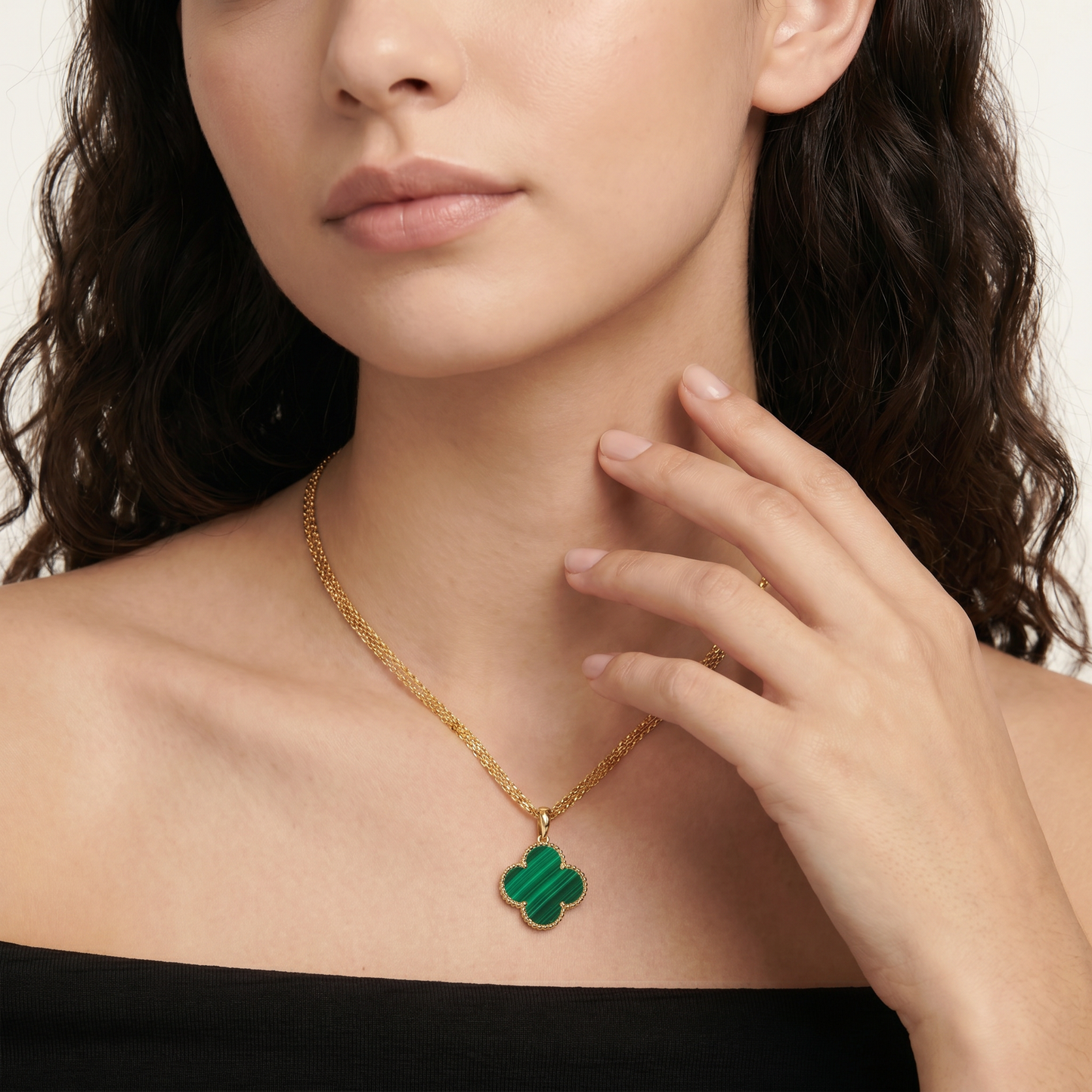 Magic Alhambra Malachite Necklace