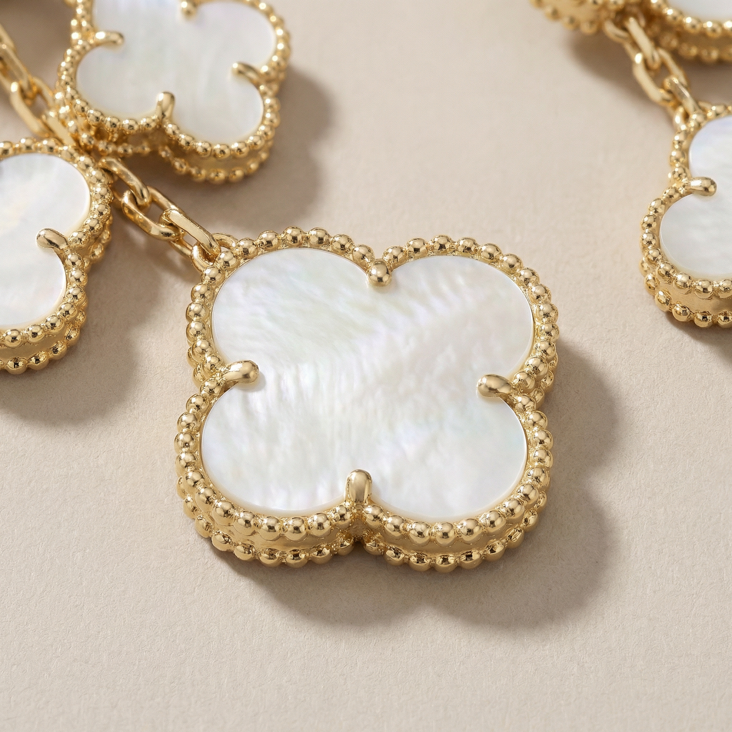 Magic Alhambra Mother Of Pearl Four Motifs Earrings