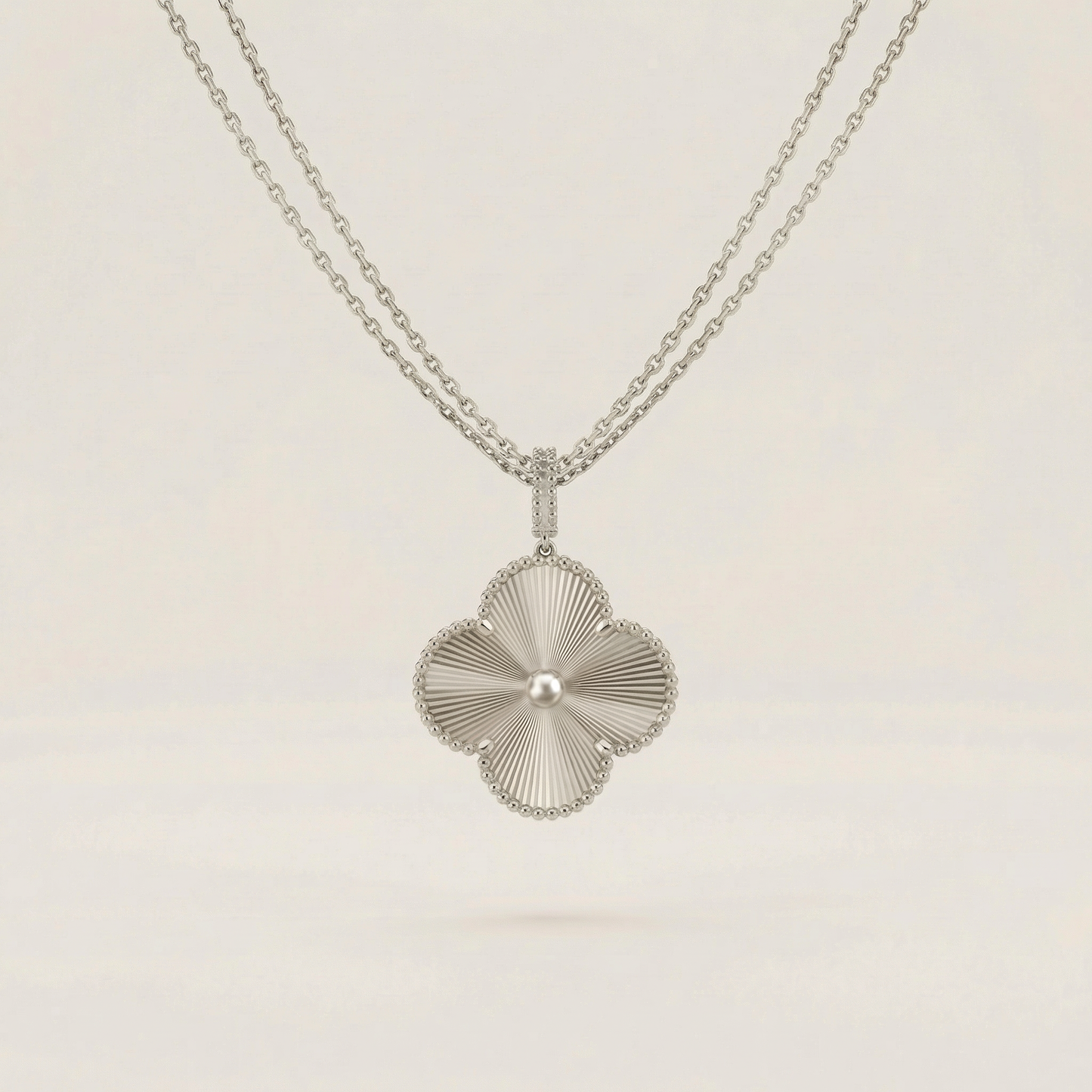 Magic Alhambra Necklace
