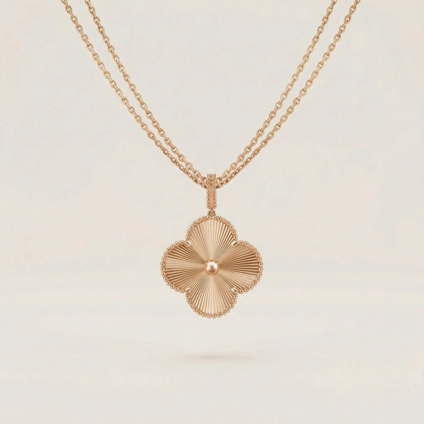 Magic Alhambra Necklace