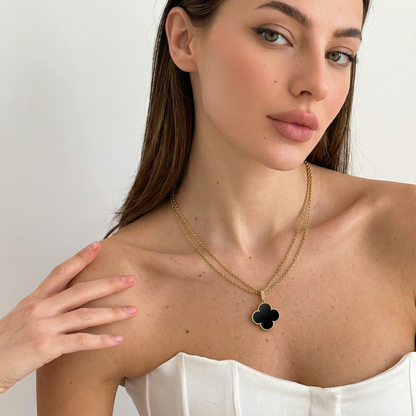 Magic Alhambra One Motif Black Clover Necklace