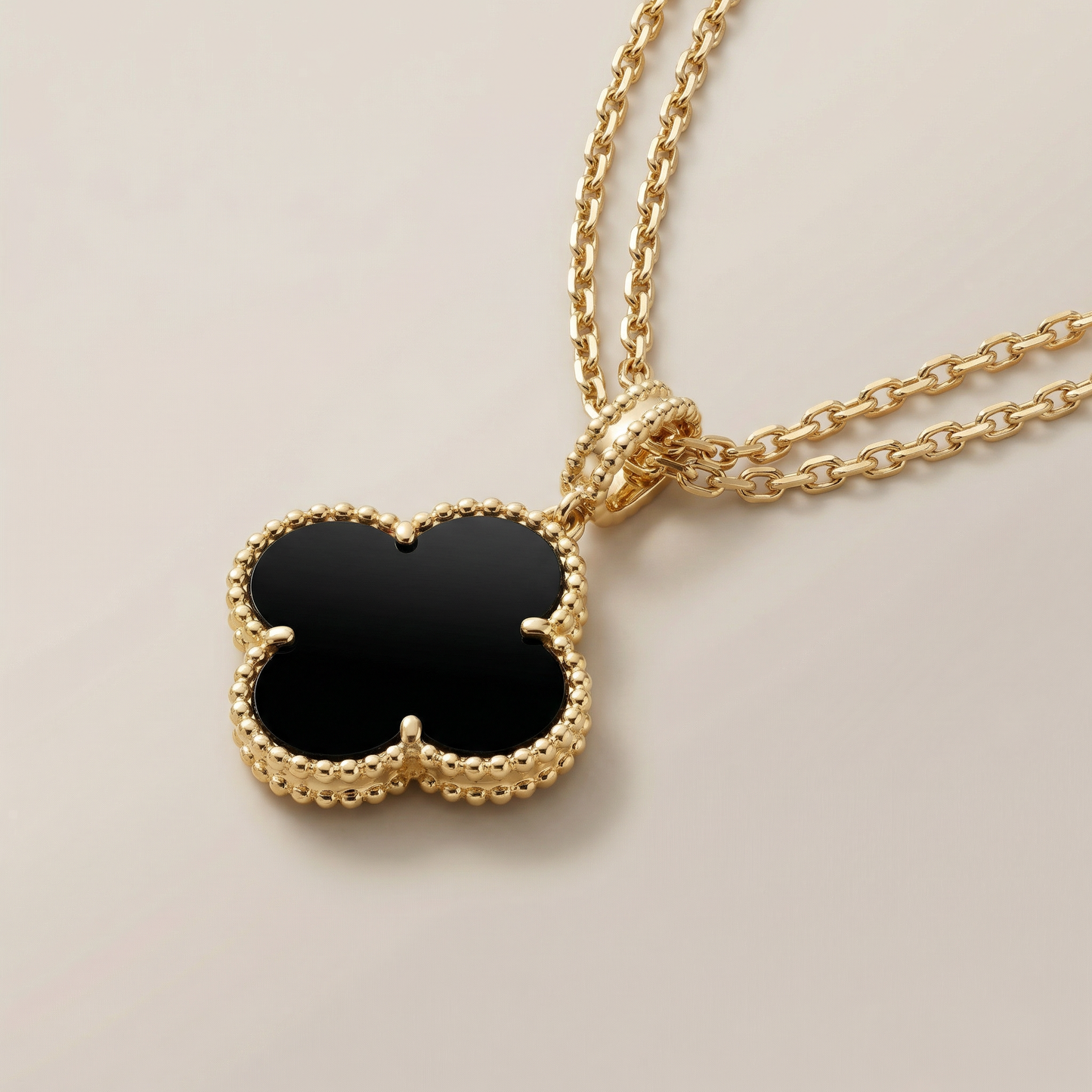 Magic Alhambra One Motif Black Clover Necklace
