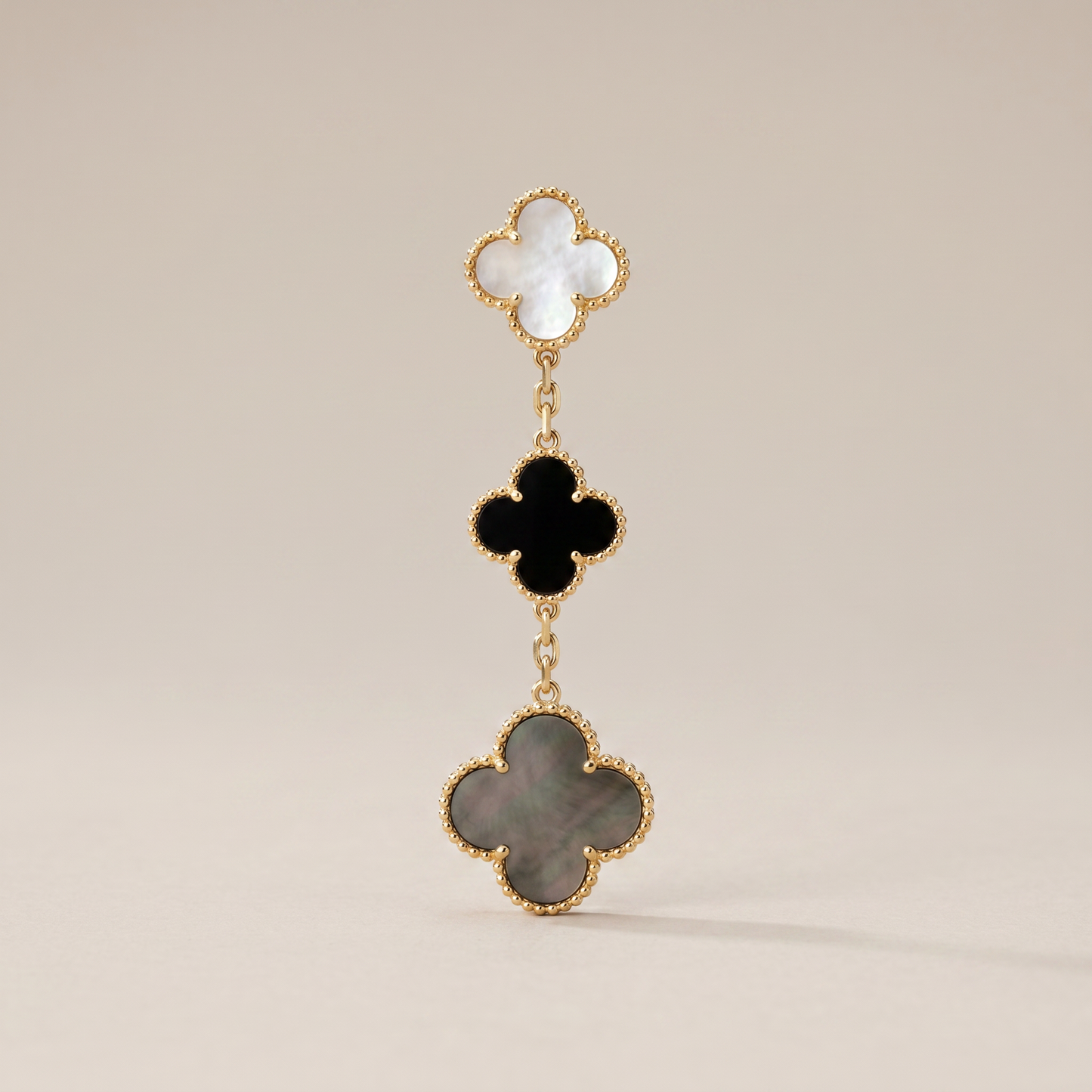 Magic Alhambra Three Pearls Motifs Earrings