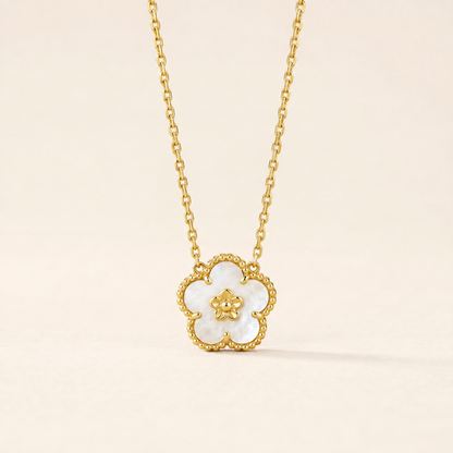 Lucky Flower Motif Necklace