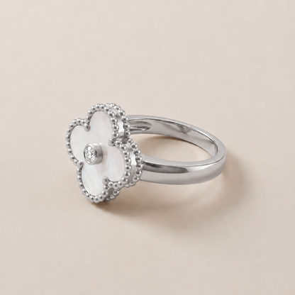 Vintage Alhambra Pearl 1 Diamond Ring