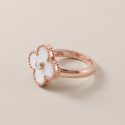 Vintage Alhambra Pearl 1 Diamond Ring