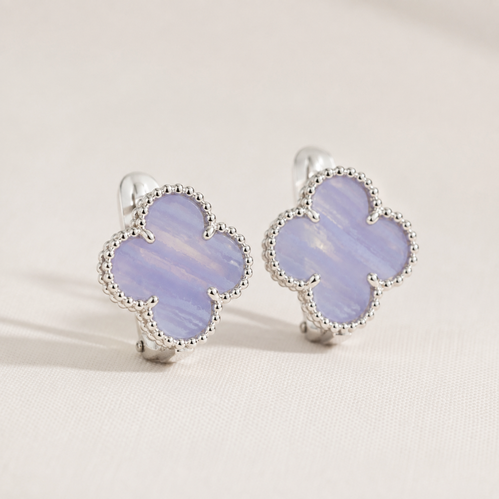 Vintage 1 Motif Chalcedony Clover Earrings