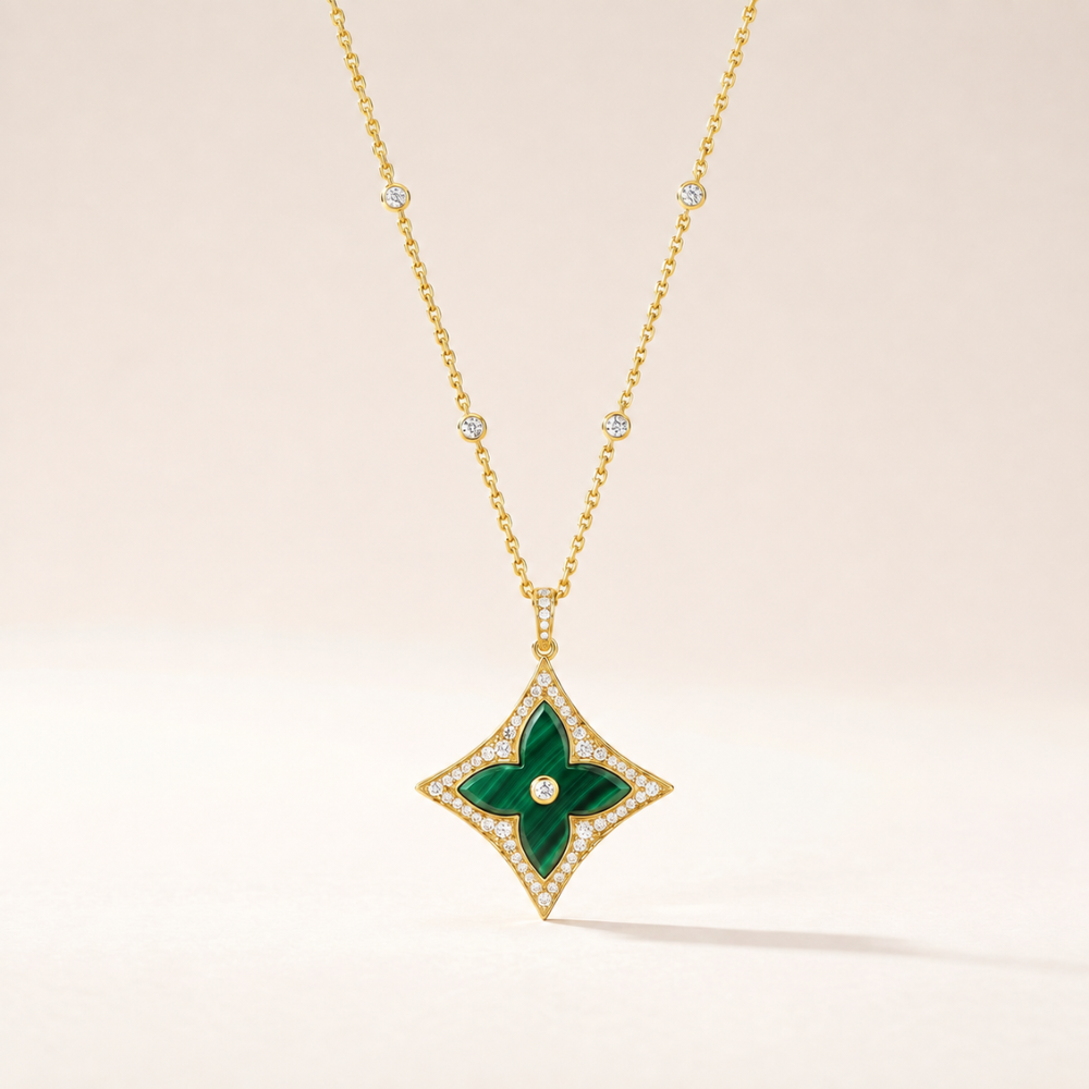 Color Blossom Green Inlay Star Necklace