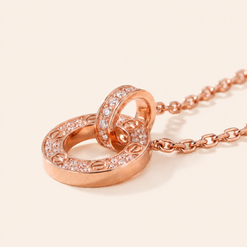 Necklace with Diamond Pavé Love Circle Link
