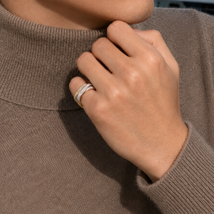 Tri-Color Pavé Interlocking Band Ring