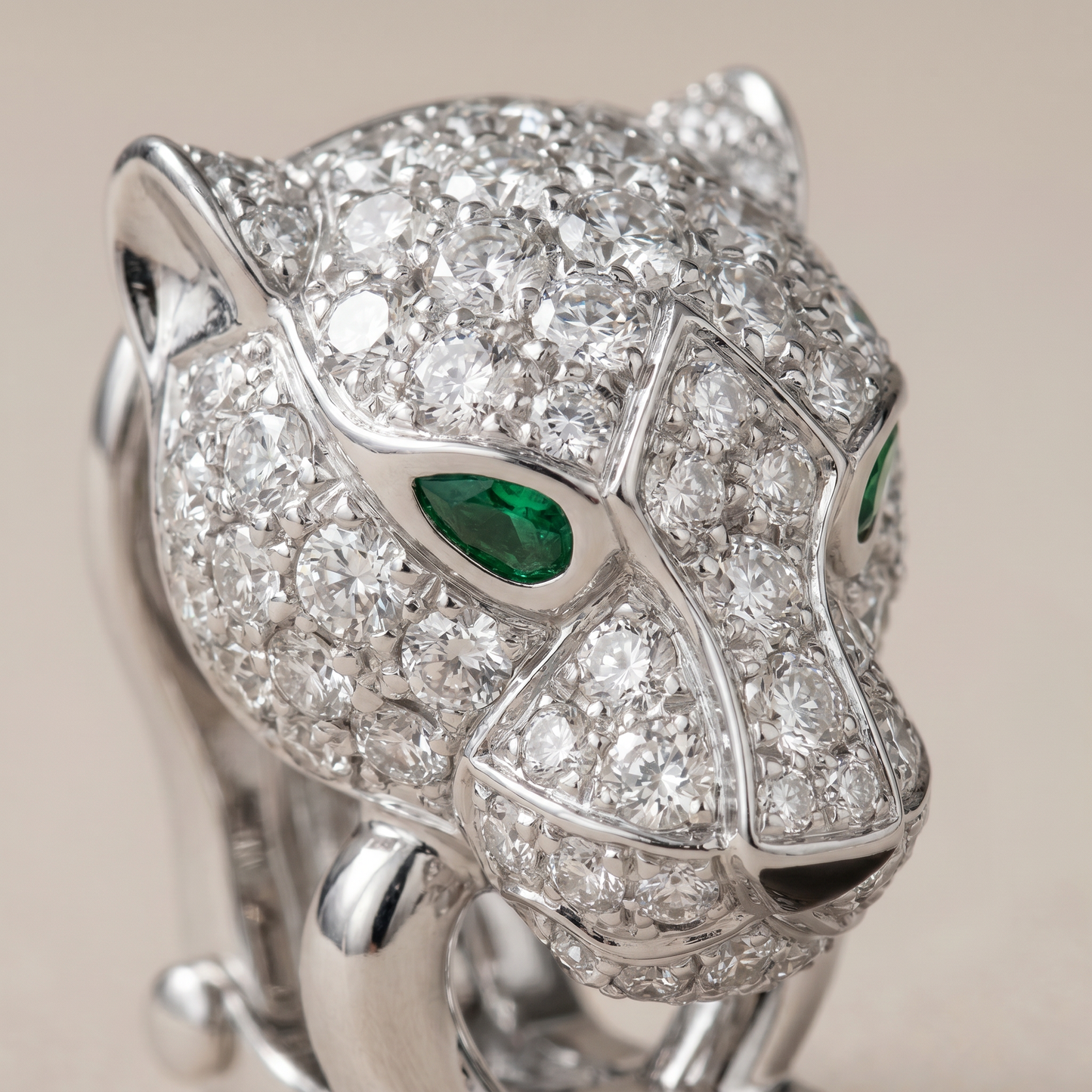 Panthère De Stud Pavé Diamonds Earrings
