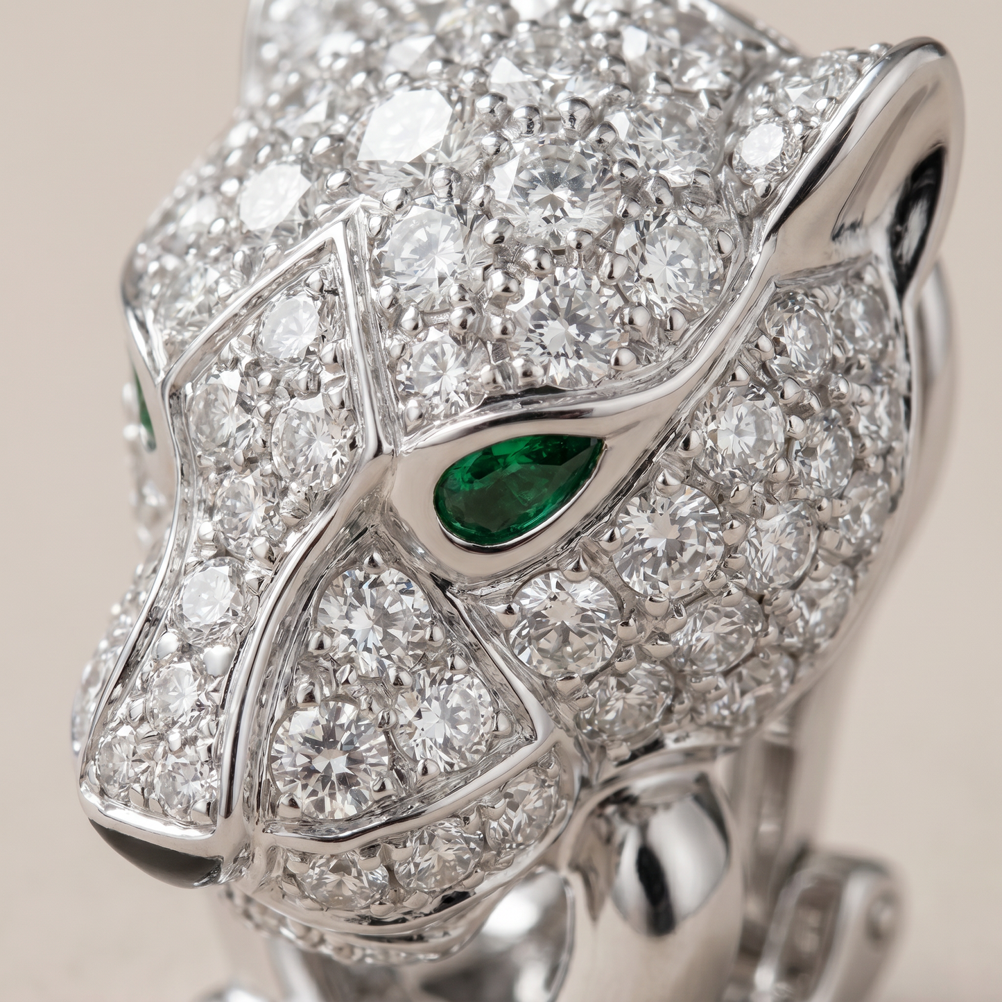 Panthère De Stud Pavé Diamonds Earrings