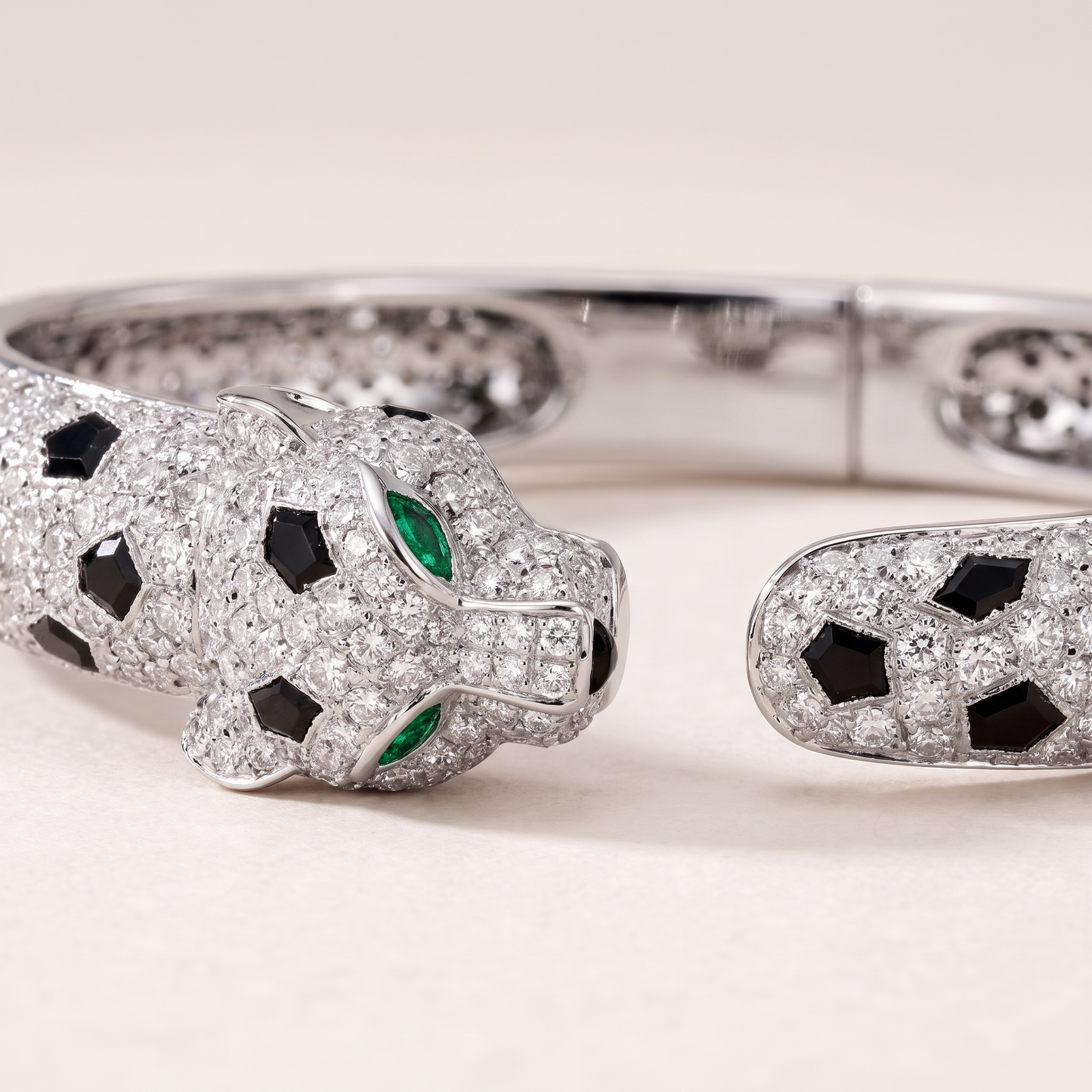 Panthere Pavé Diamonds Open Bangle Bracelet