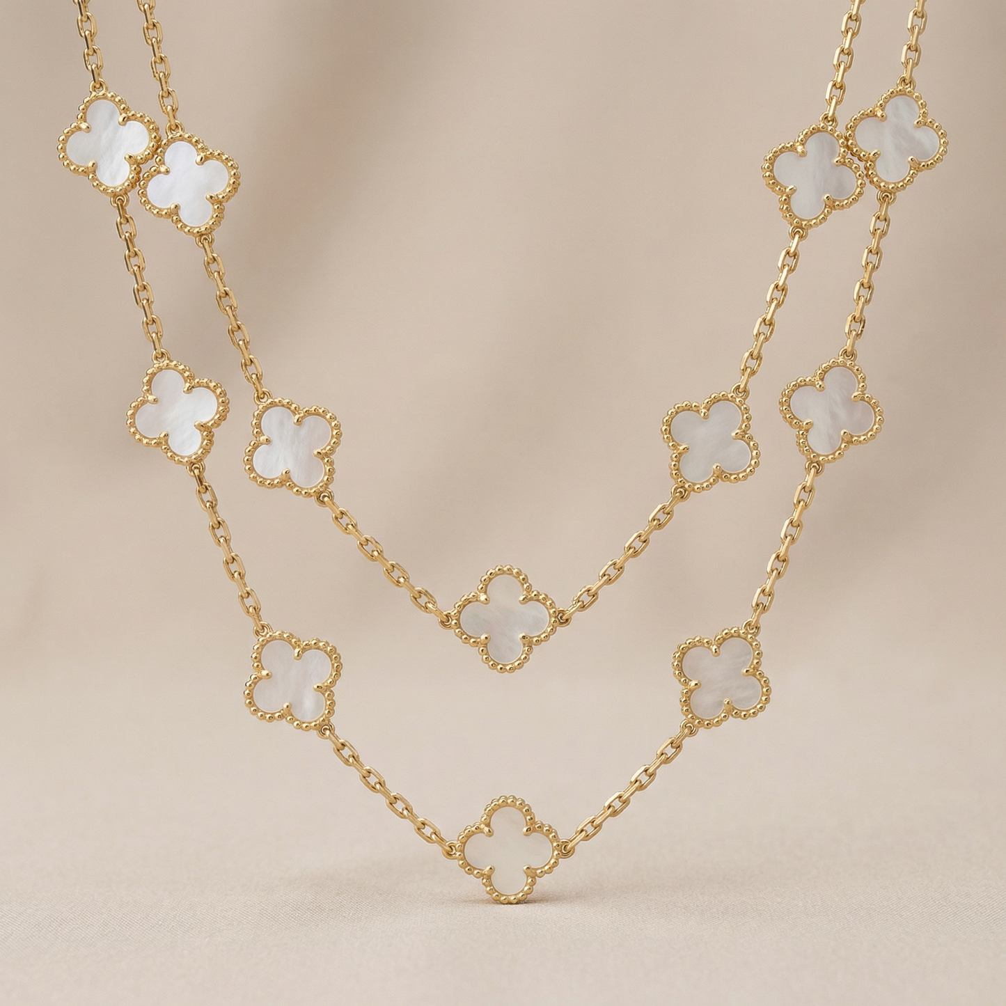 Pearl Vintage Alhambra 20 Motifs Necklace