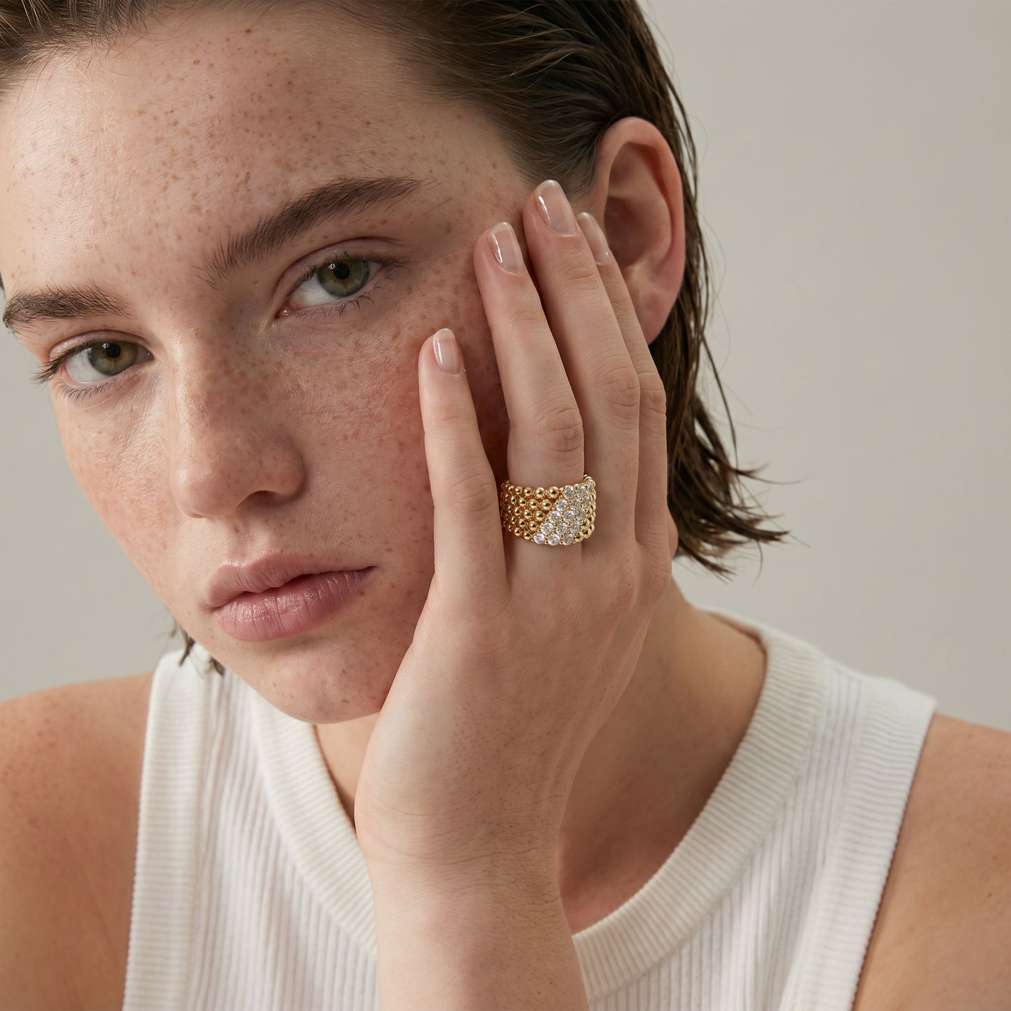 Perlée Five Row Pavé Ring
