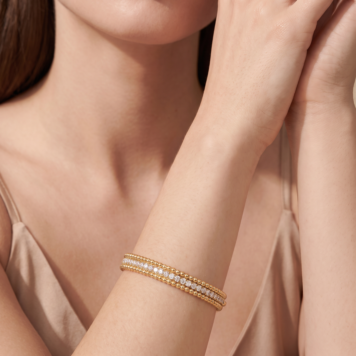 Perlée Pavé Diamonds Row Bracelet