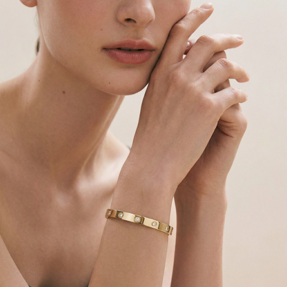 Radiant Love 10 Diamonds Bracelet