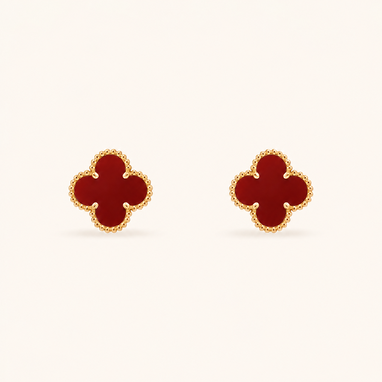 Vintage 1 Motif Red Stone Earrings