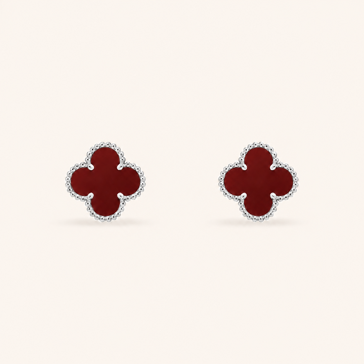 Vintage 1 Motif Red Stone Earrings