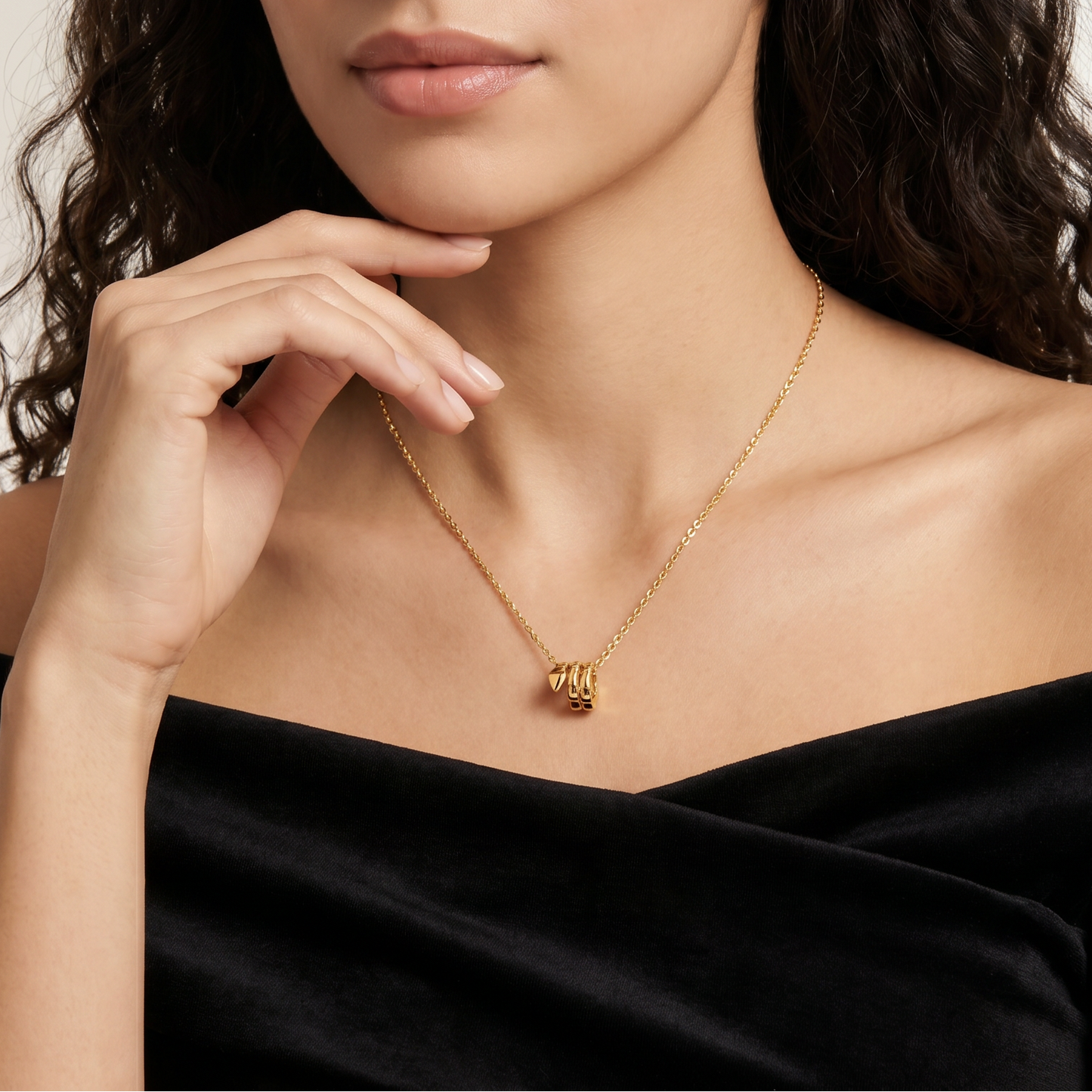 Serpenti Coiled Viper Pendant Necklace