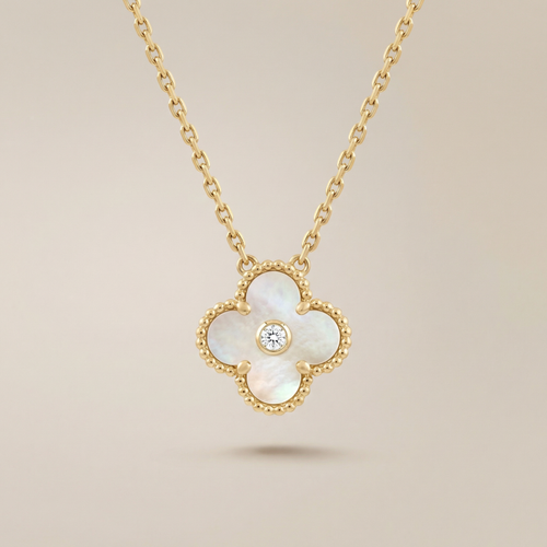 Sweet Alhambra Clover Necklace