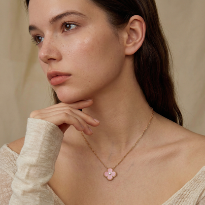 Sweet Alhambra Pink 1 Diamond Clover Necklace