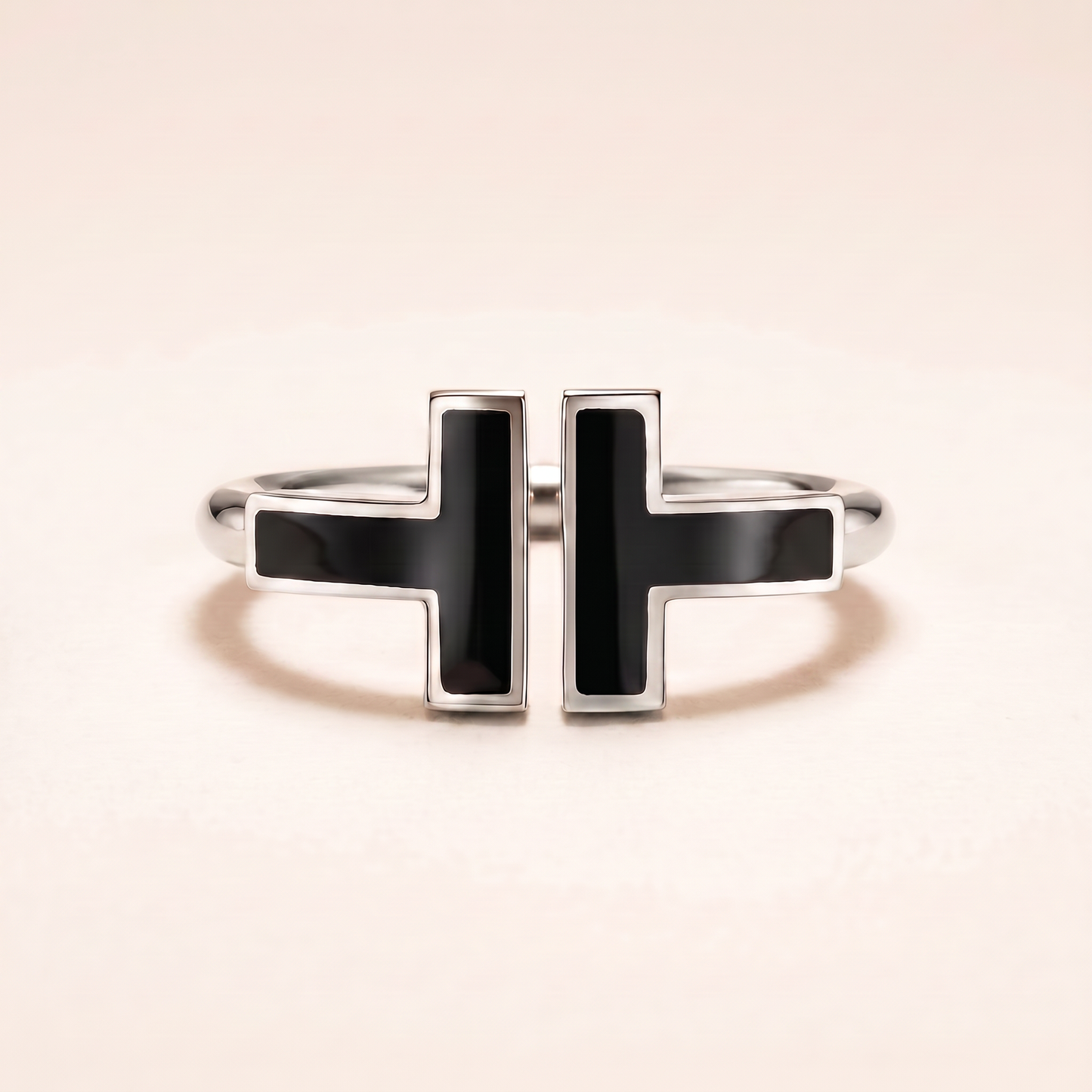 T Black Onyx Wire Ring