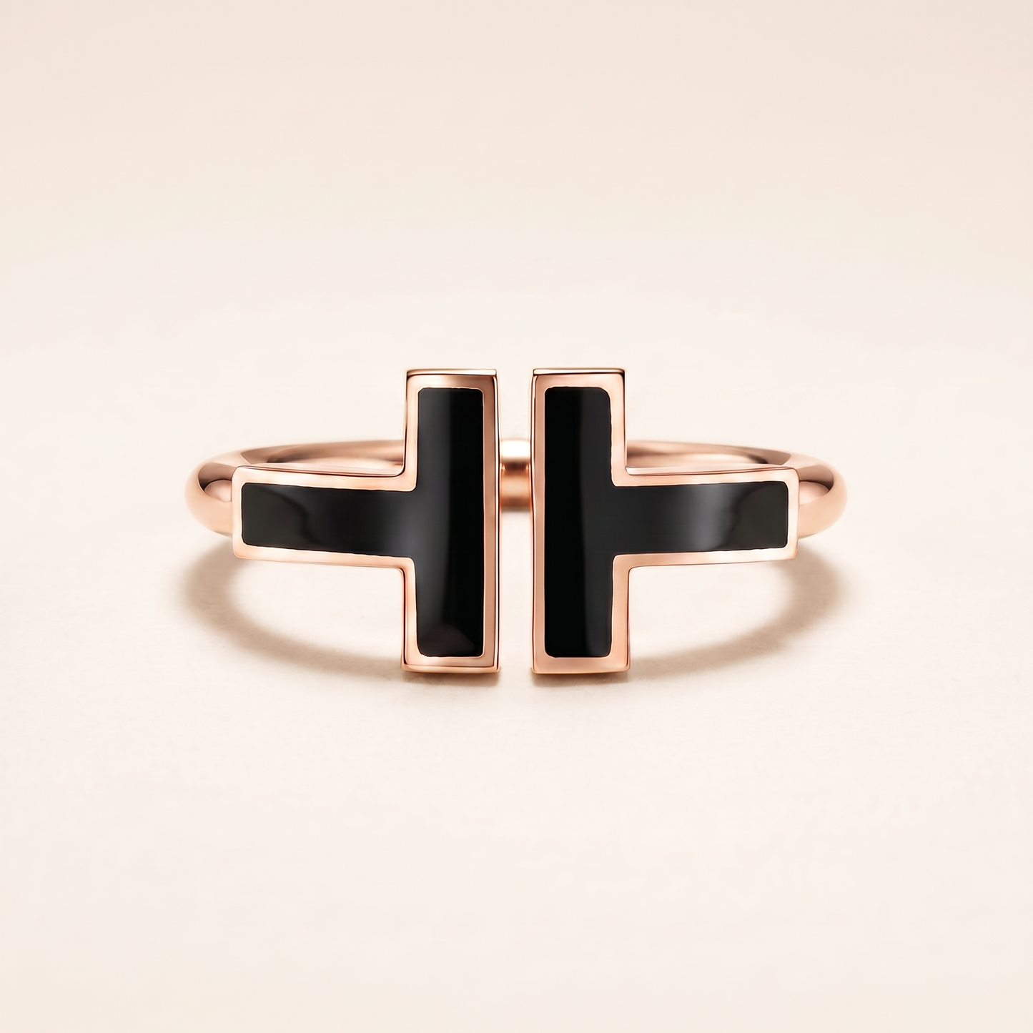 T Black Onyx Wire Ring