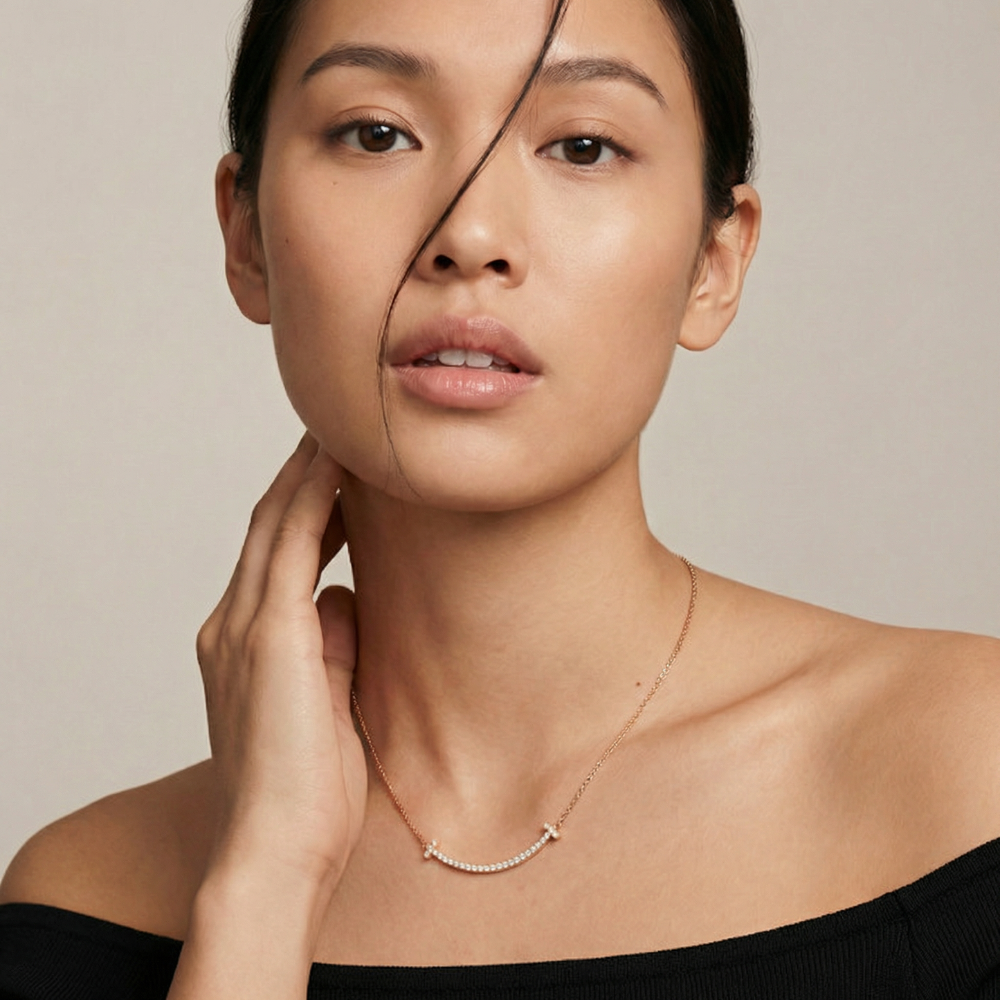T Medium Pavé Pendant Necklace