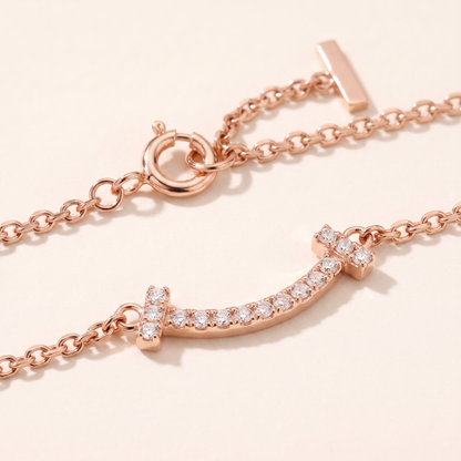 T Smile Pavé Diamonds Chain Bracelet