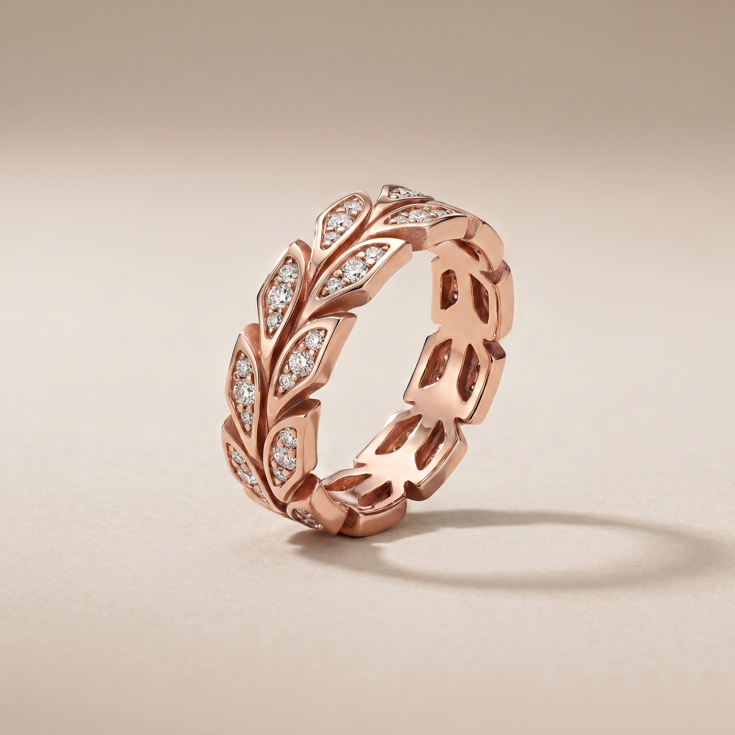 Victoria Vine Pavé Diamonds Ring