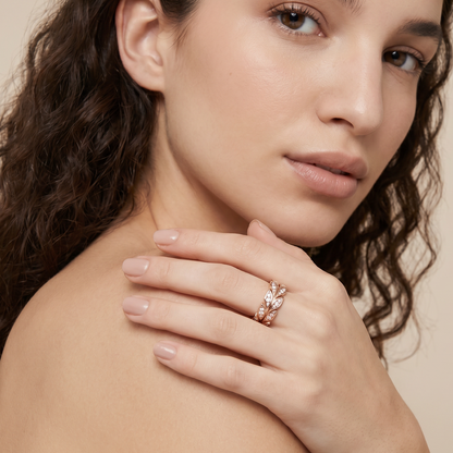 Victoria Vine Pavé Diamonds Ring