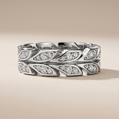 Victoria Vine Pavé Diamonds Ring
