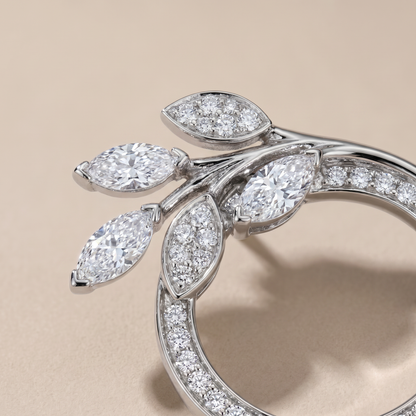 Vine Circle Pavé Diamonds Earrings