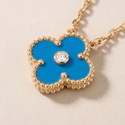 Vintage Alhambra Blue Agate 1 Diamond Clover Necklace