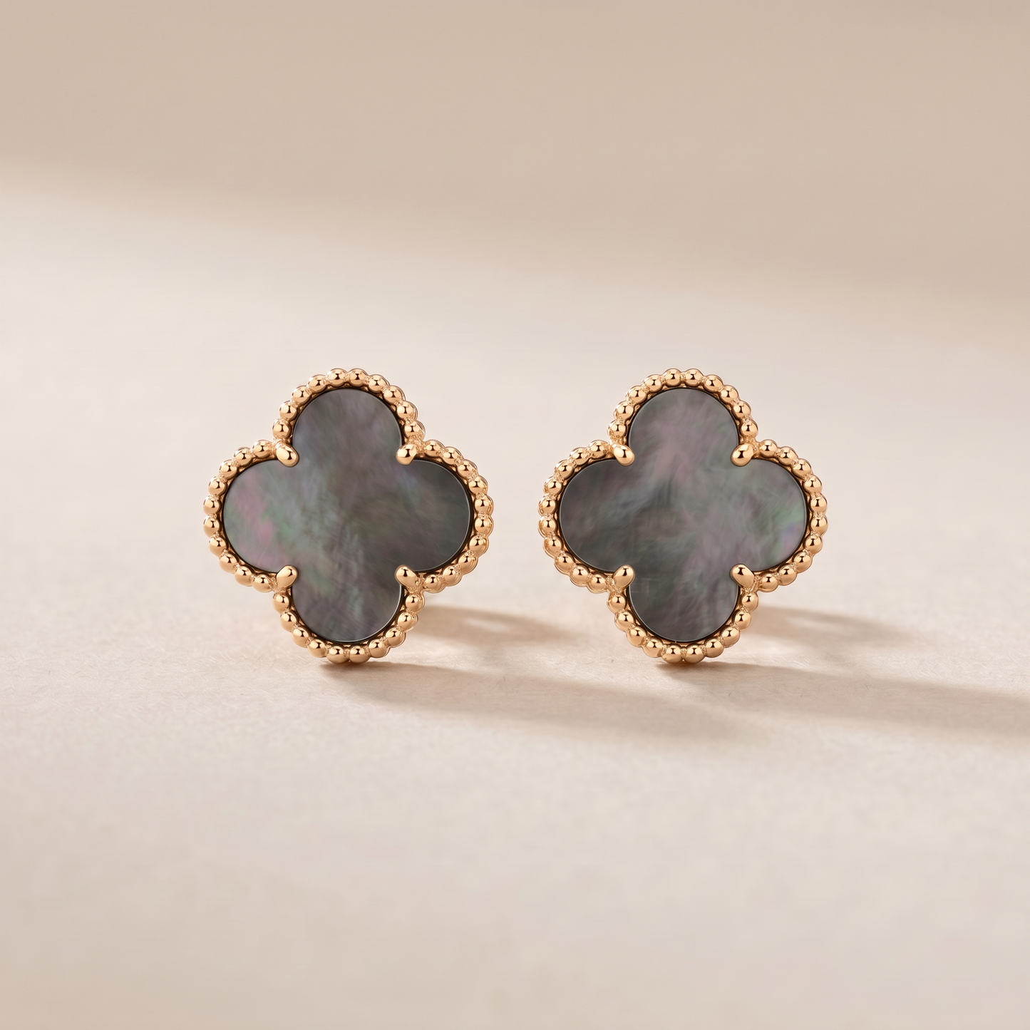 Vintage Alhambra Grey Earrings