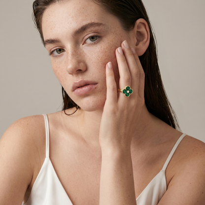 Vintage Alhambra Malachite Ring